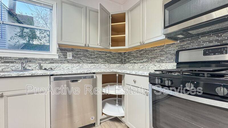 House for rent at 2728 E Virginia Beach Blvd, Norfolk, VA 23504