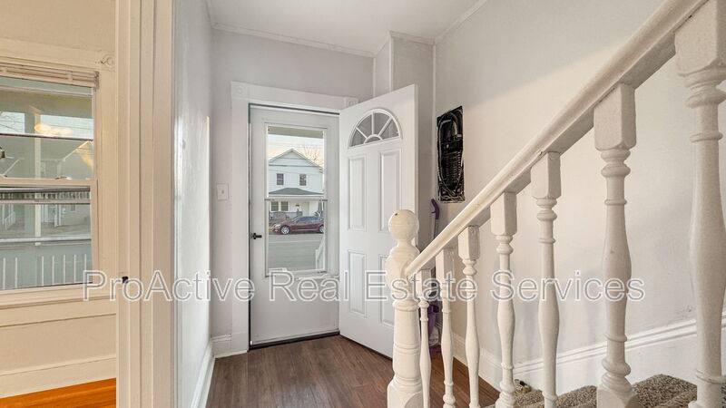 House for rent at 2728 E Virginia Beach Blvd, Norfolk, VA 23504
