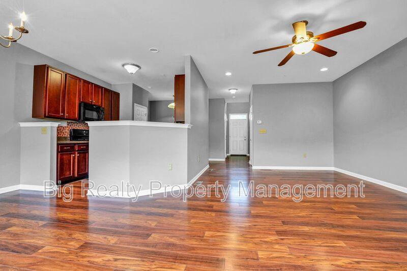 House for rent at 2024 Morgan Hill Dr, Pennsburg, PA 18073