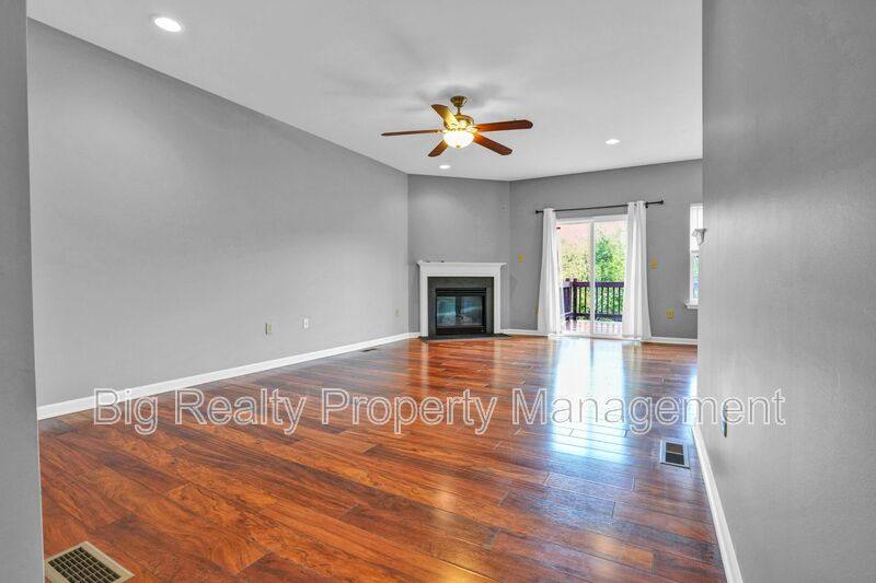 House for rent at 2024 Morgan Hill Dr, Pennsburg, PA 18073