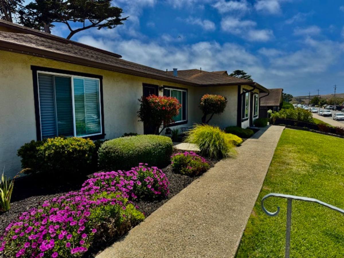 Apartment for rent at 3116 Lake Dr, Marina, CA 93933