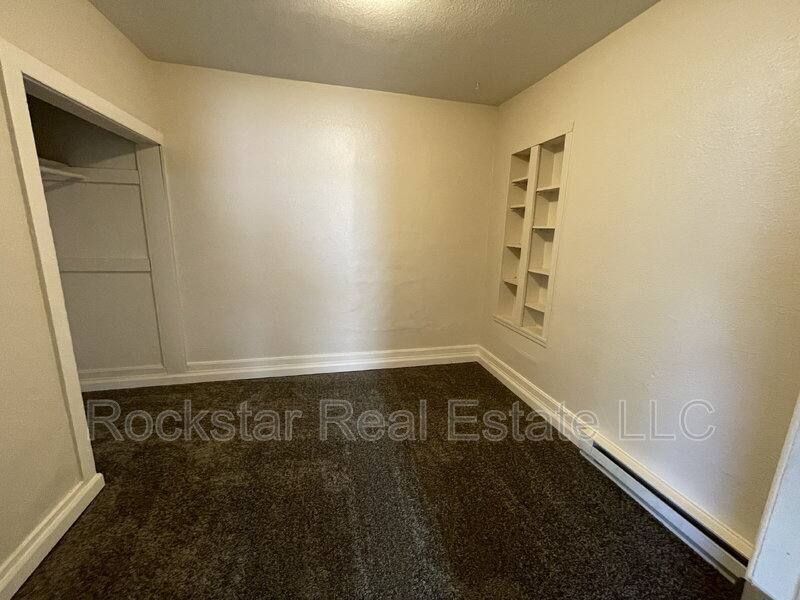 House for rent at 9714 E 6th Ave, Spokane, WA 99206