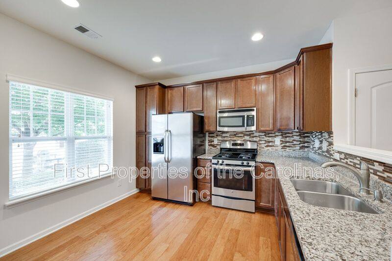 Townhouse for rent at 1430 Harpers Inlet, Clover, SC 29710