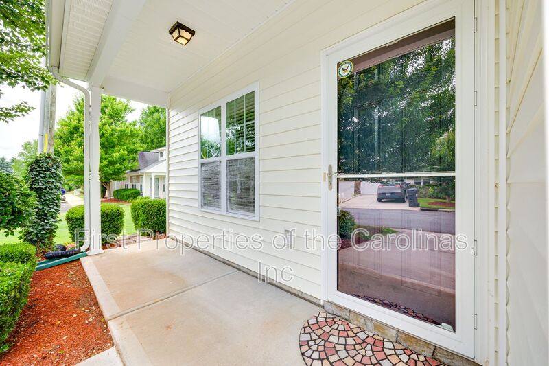 Townhouse for rent at 1430 Harpers Inlet, Clover, SC 29710