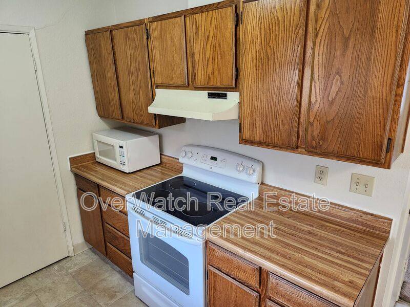 Apartment for rent at 8116 Boundary Ave #C, Anchorage, AK 99504