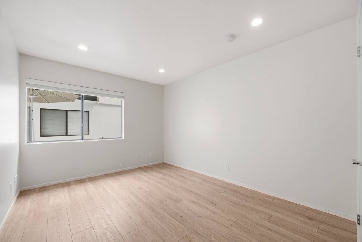 Apartment for rent at 832 Croft Ave, West Hollywood, CA 90069