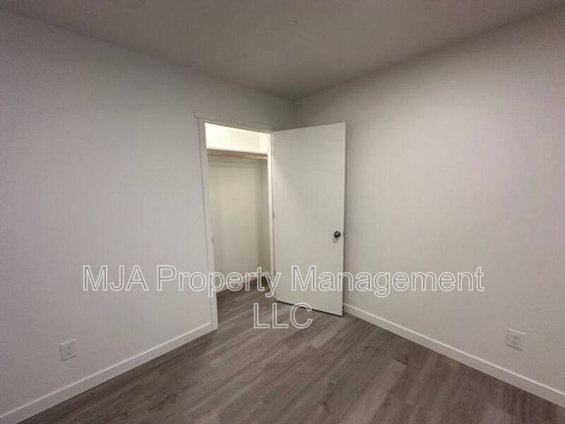 Apartment for rent at 498 E Fort Union Blvd, Midvale, UT 84047