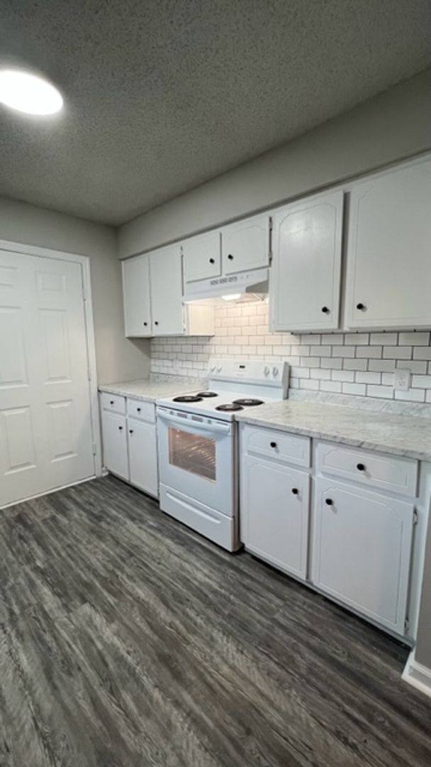 House for rent at 184 Sequoia Circle, Hinesville, GA 31313