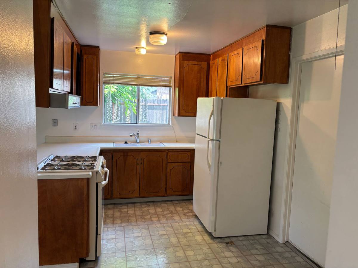 House for rent at 7874 Golden Field Way, Sacramento, CA 95823