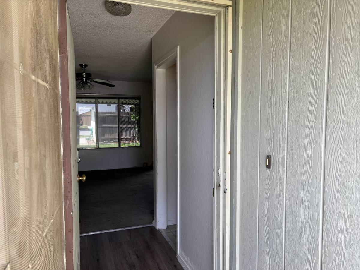 House for rent at 7874 Golden Field Way, Sacramento, CA 95823