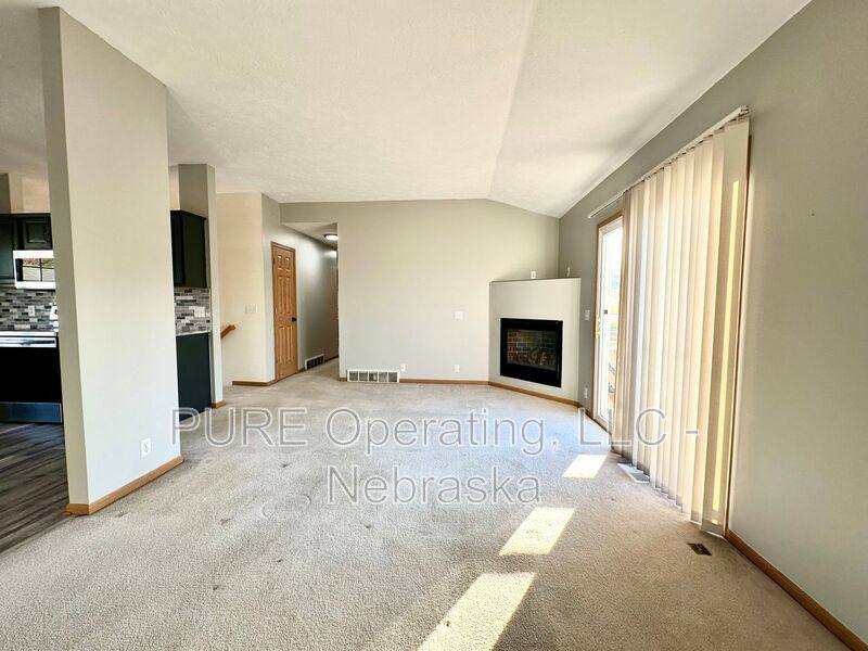 House for rent at 11657 Bauman Ave, Omaha, NE 68164