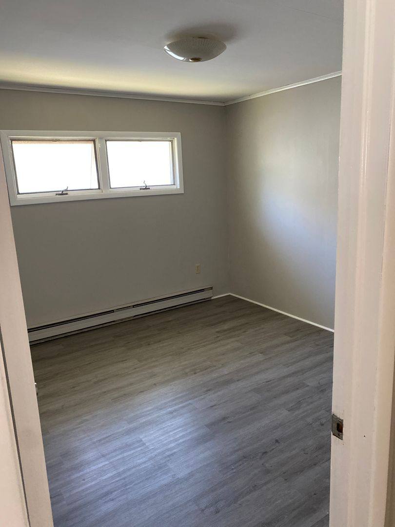 Apartment for rent at 806 Crown Ave, Scranton, PA 18505