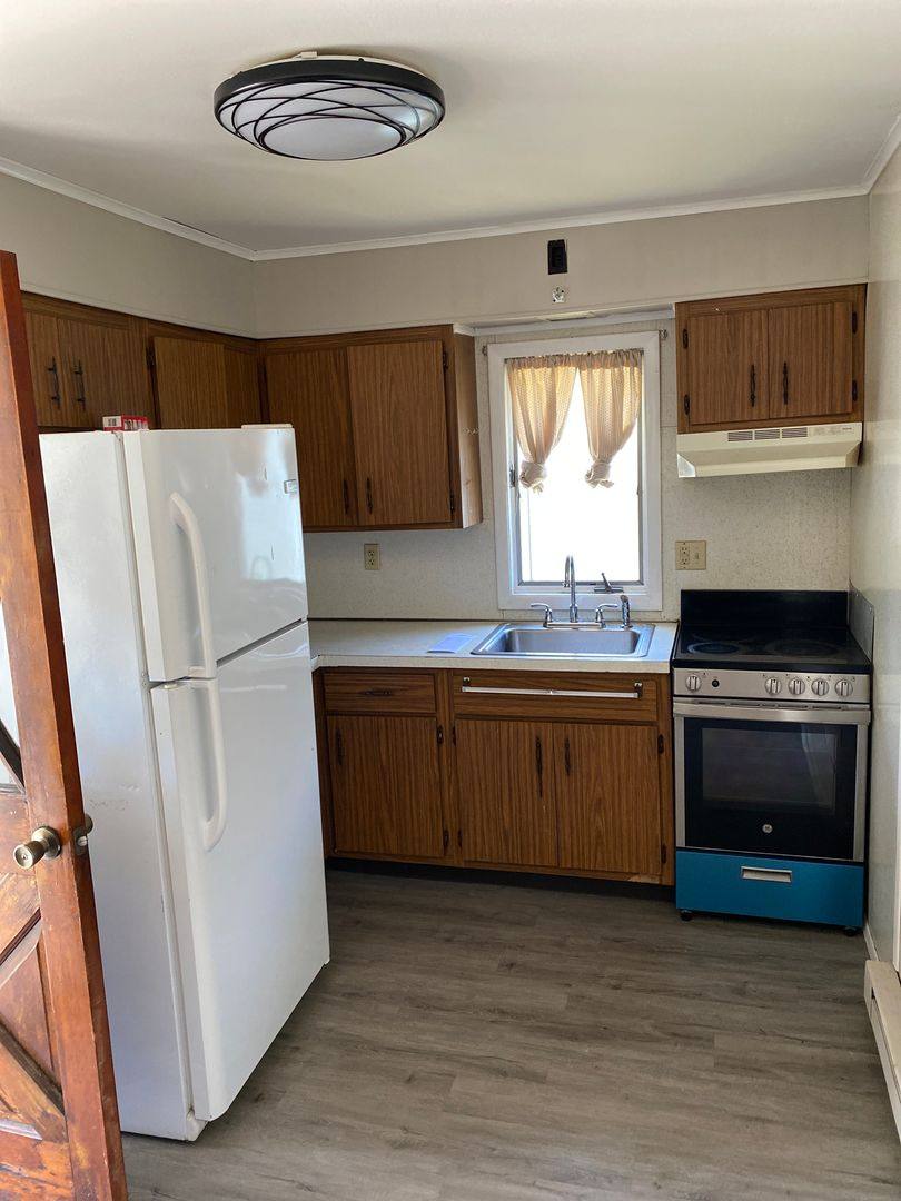 Apartment for rent at 806 Crown Ave, Scranton, PA 18505