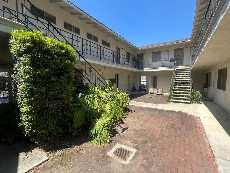 House for rent at 325 N Glendora Ave #3, Glendora, CA 91741