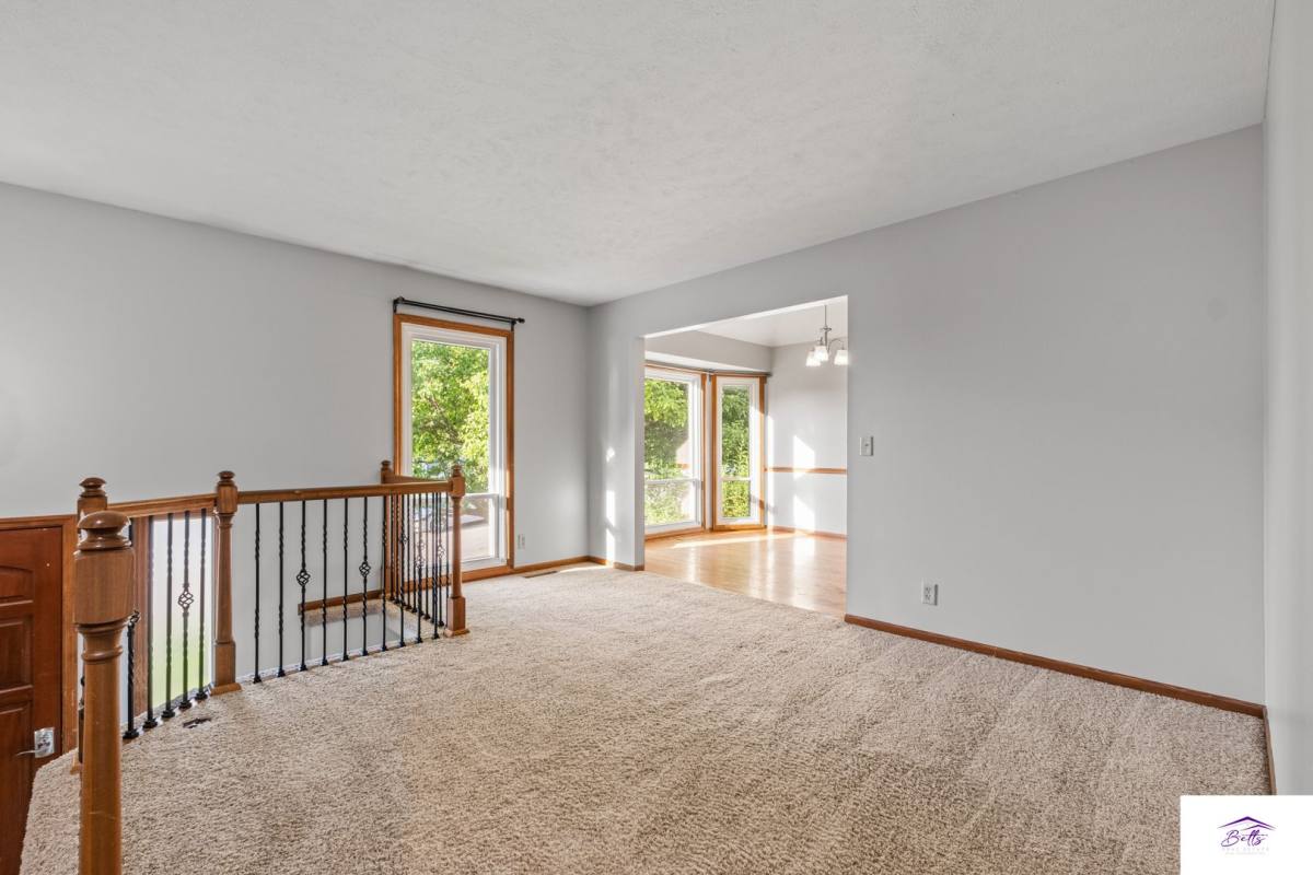 House for rent at 16911 N Circle, Omaha, NE 68135