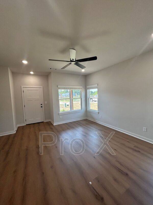 House for rent at 623 Cosmos St, Centerton, AR 72719