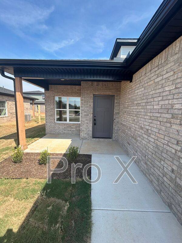 House for rent at 623 Cosmos St, Centerton, AR 72719