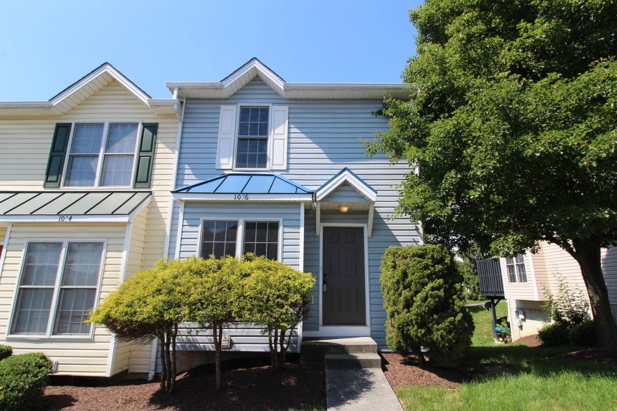 Townhouse for rent at 1036 John Hancock Place, Harrisonburg, VA 22802