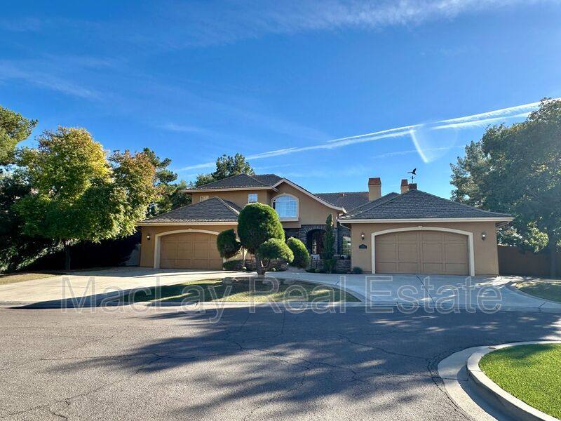 House for rent at 5711 W Linda Lane, Chandler, AZ 85226