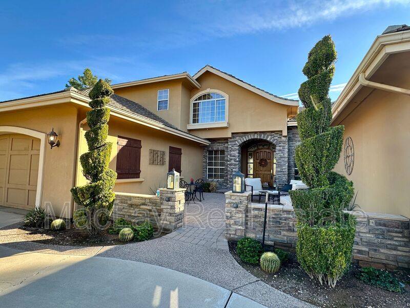 House for rent at 5711 W Linda Lane, Chandler, AZ 85226