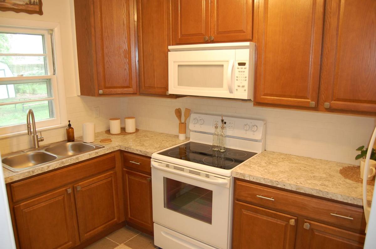 House for rent at 368 S 47th St, Lincoln, NE 68510