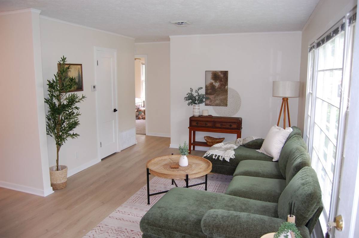 House for rent at 368 S 47th St, Lincoln, NE 68510