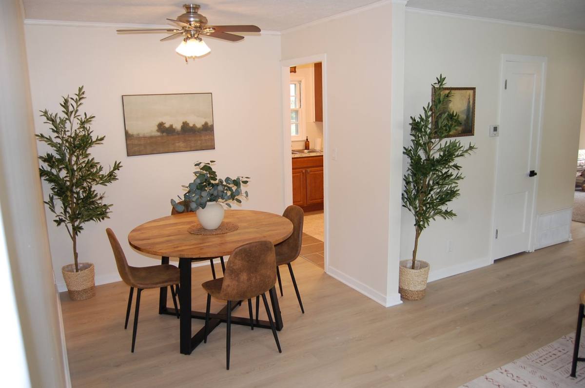 House for rent at 368 S 47th St, Lincoln, NE 68510