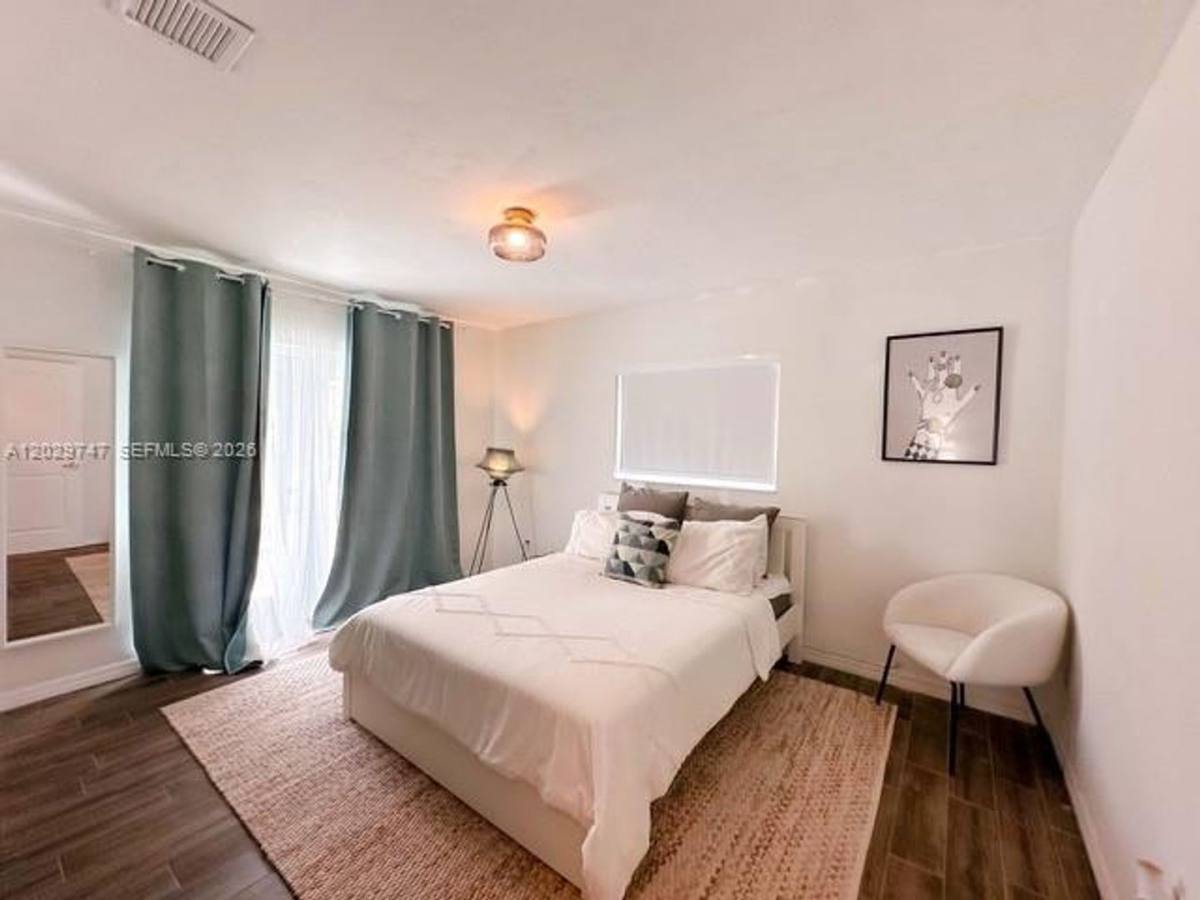 House for rent at 9827 SW 194th St, Miami, FL 33157