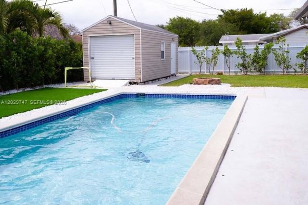 House for rent at 9827 SW 194th St, Miami, FL 33157