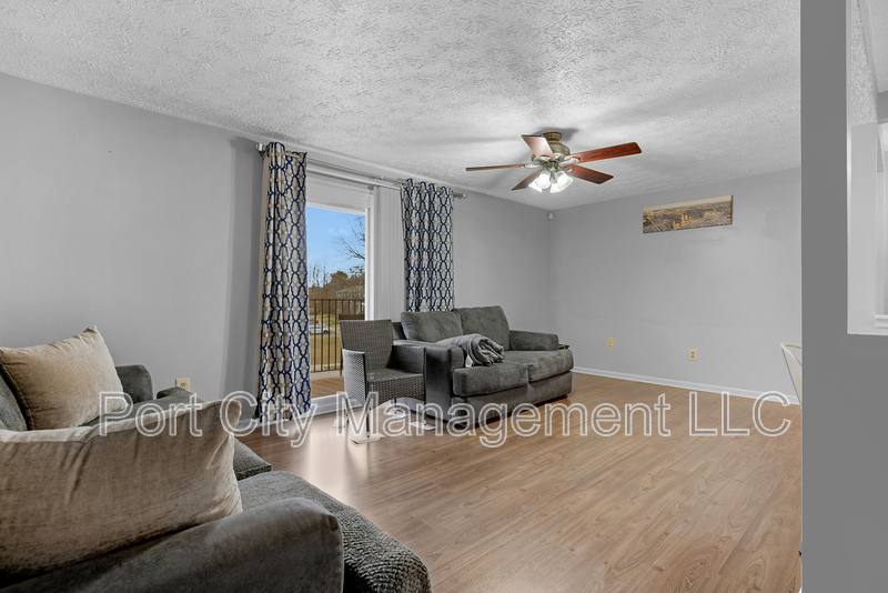 House for rent at 8030 Abby Court #H, Pasadena, MD 21122