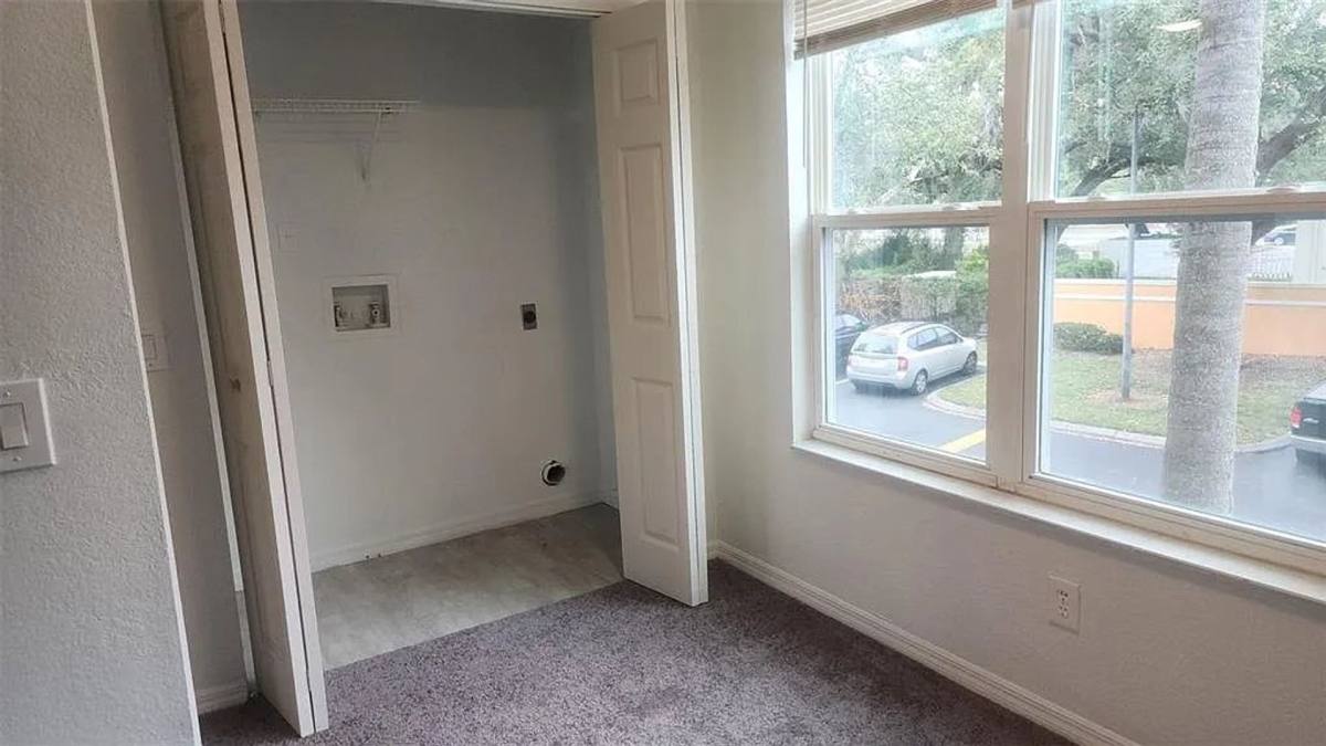 Condo for rent at 4540 Commander Dr, Orlando, FL 32822