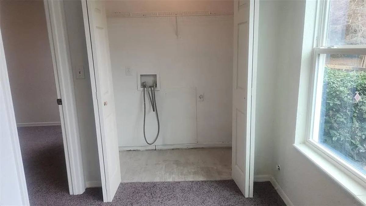 Apartment for rent at 5713 Gatlin Ave Venetian Place, Orlando, FL 32822