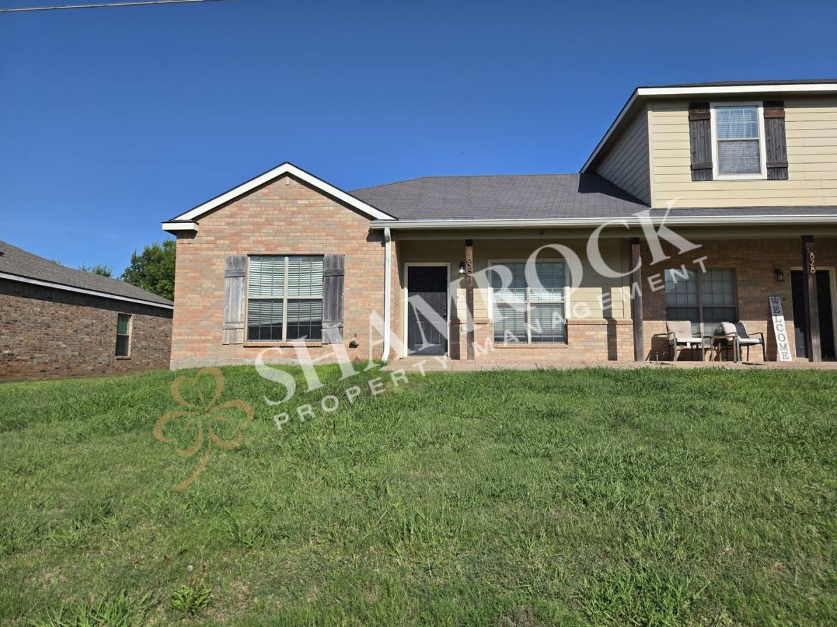 Condo for rent at 830 Chambers Creek Circle, Hewitt, TX 76643