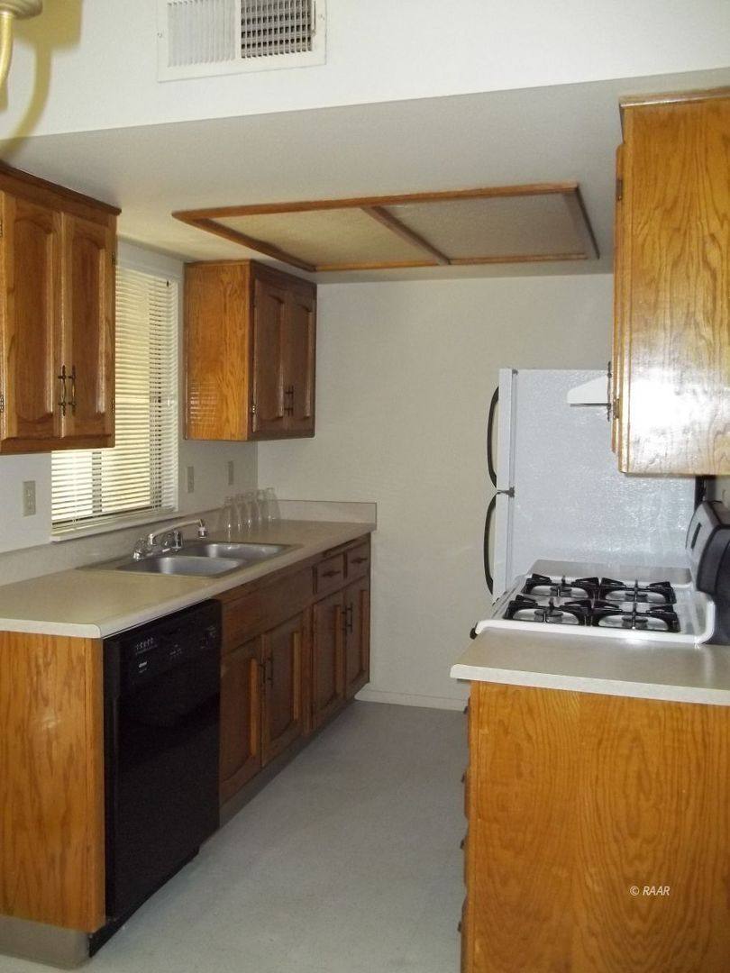 Apartment for rent at 1005 W Alene Ave, Ridgecrest, CA 93555