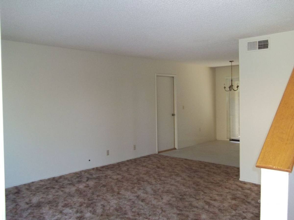 Apartment for rent at 1005 W Alene Ave, Ridgecrest, CA 93555