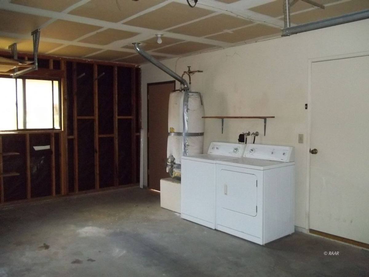 Apartment for rent at 1005 W Alene Ave, Ridgecrest, CA 93555