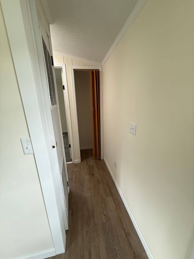 Apartment for rent at 9525 US-20, Bridgewater, NY 13313