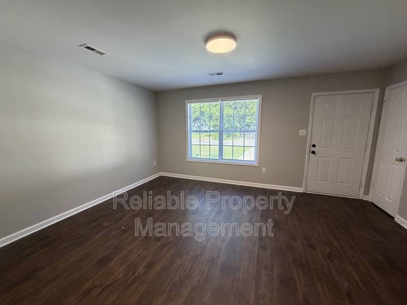 Apartment for rent at 604 Winston Circle, Selma, NC 27576