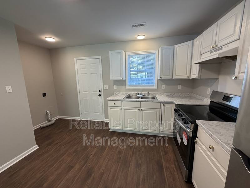 Apartment for rent at 604 Winston Circle, Selma, NC 27576