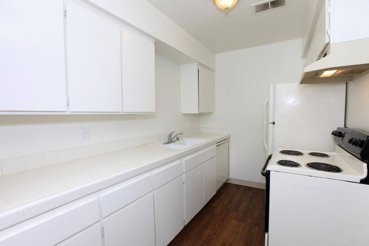 Apartment for rent at 4419 Belle Terrace, Bakersfield, CA 93309