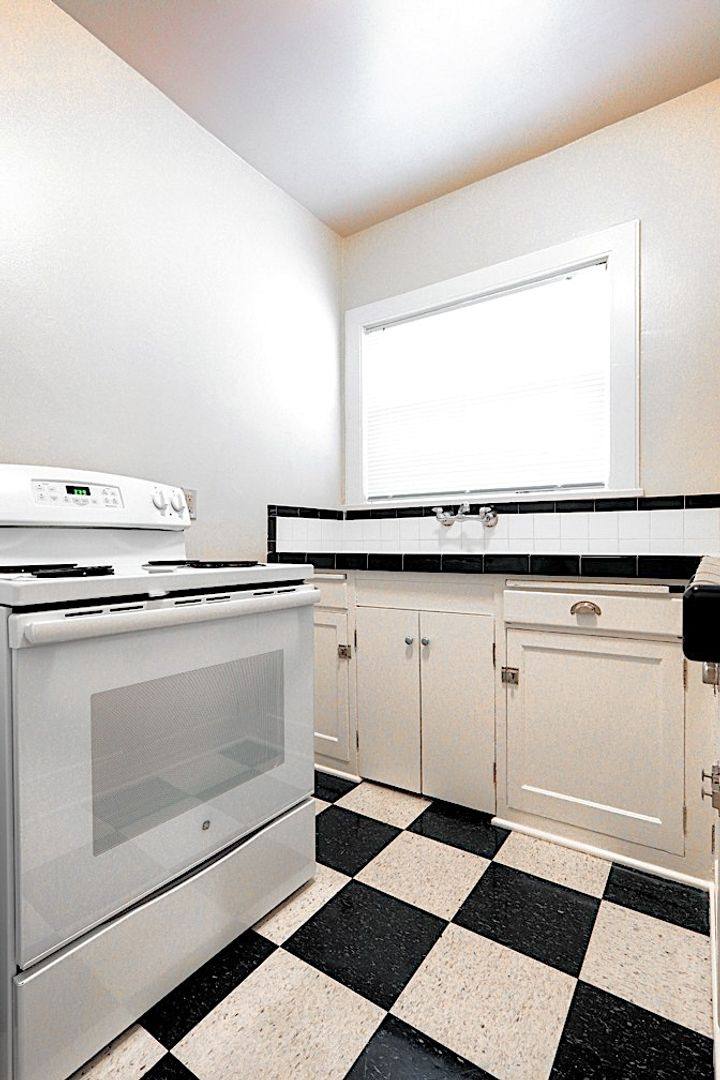 Apartment for rent at 2030 NW Marshall St, Portland, OR 97209