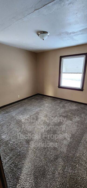 House for rent at 5120 Clement Ave, Maple Heights, OH 44137