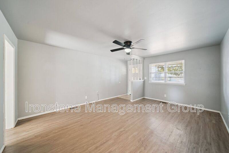 House for rent at 5824 E 35th St, Tulsa, OK 74135