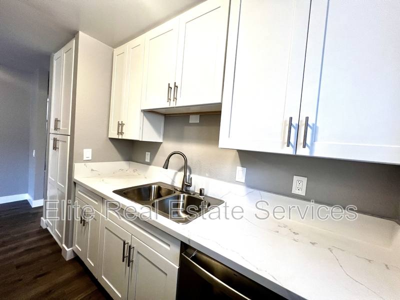 Apartment for rent at 4424 47th St #1, San Diego, CA 92115