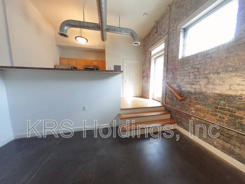 Apartment for rent at 302 Goshen St #200, Richmond, VA 23220