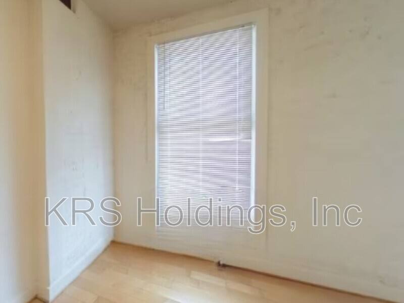 Apartment for rent at 302 Goshen St #200, Richmond, VA 23220