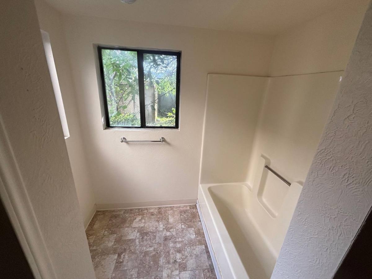 Apartment for rent at 210 So Railroad, Blue Lake, CA 95525