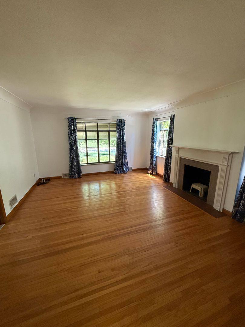 Apartment for rent at 2677 Powhattan Parkway, Toledo, OH 43606