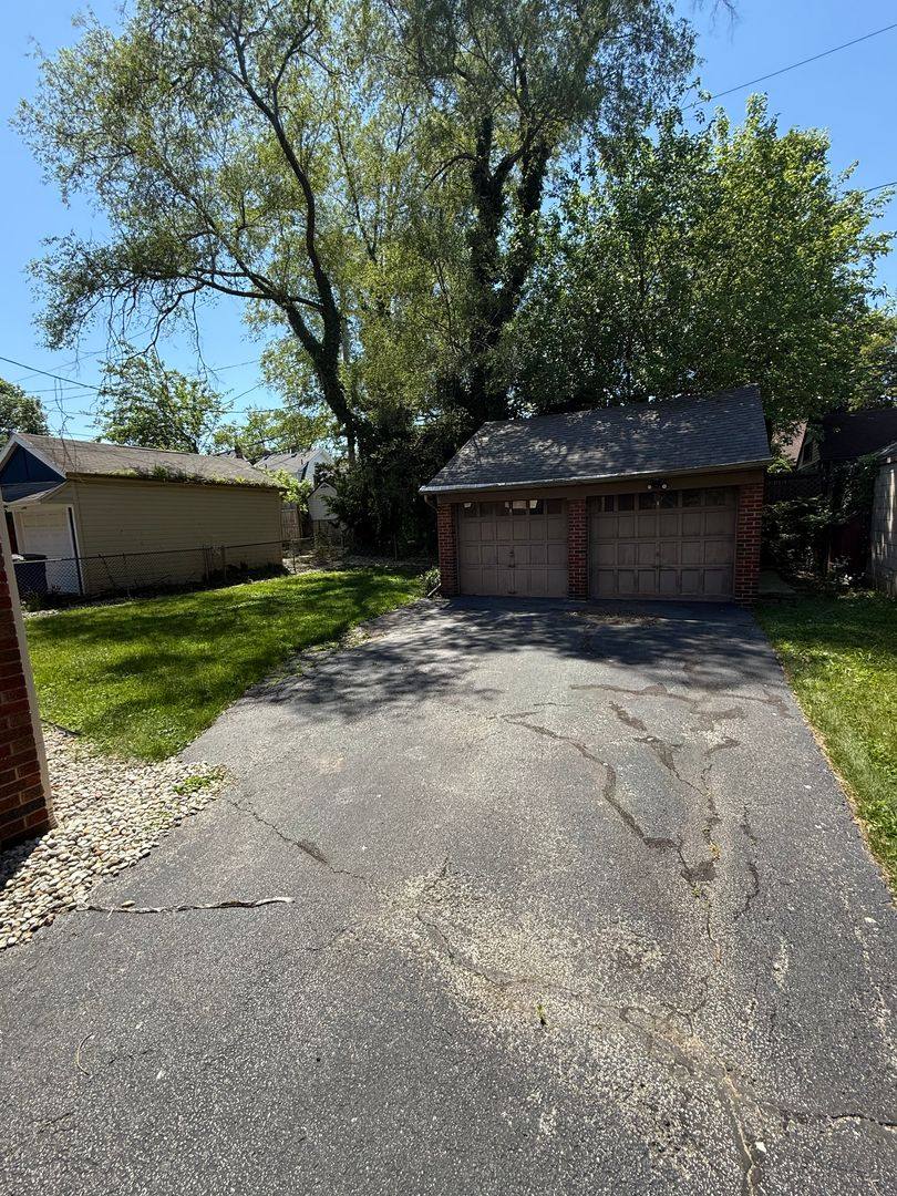 Apartment for rent at 2677 Powhattan Parkway, Toledo, OH 43606