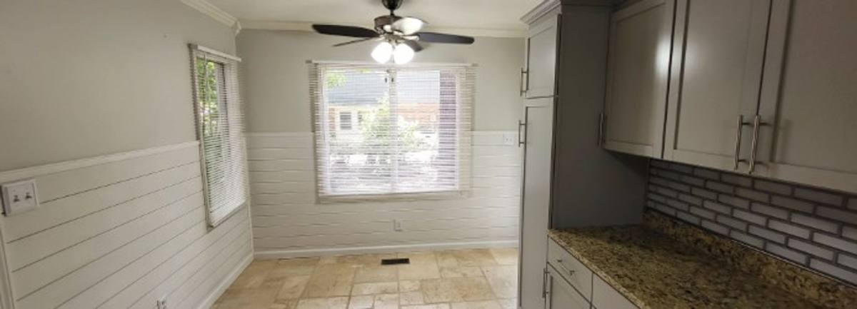 House for rent at 2204 Oakdale Dr, Valdosta, GA 31602